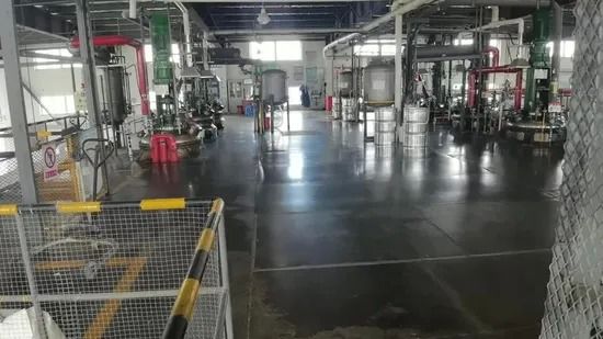 PUR 熱溶性粘着剤 EG-801 木材とアルミプロファイルの包装用